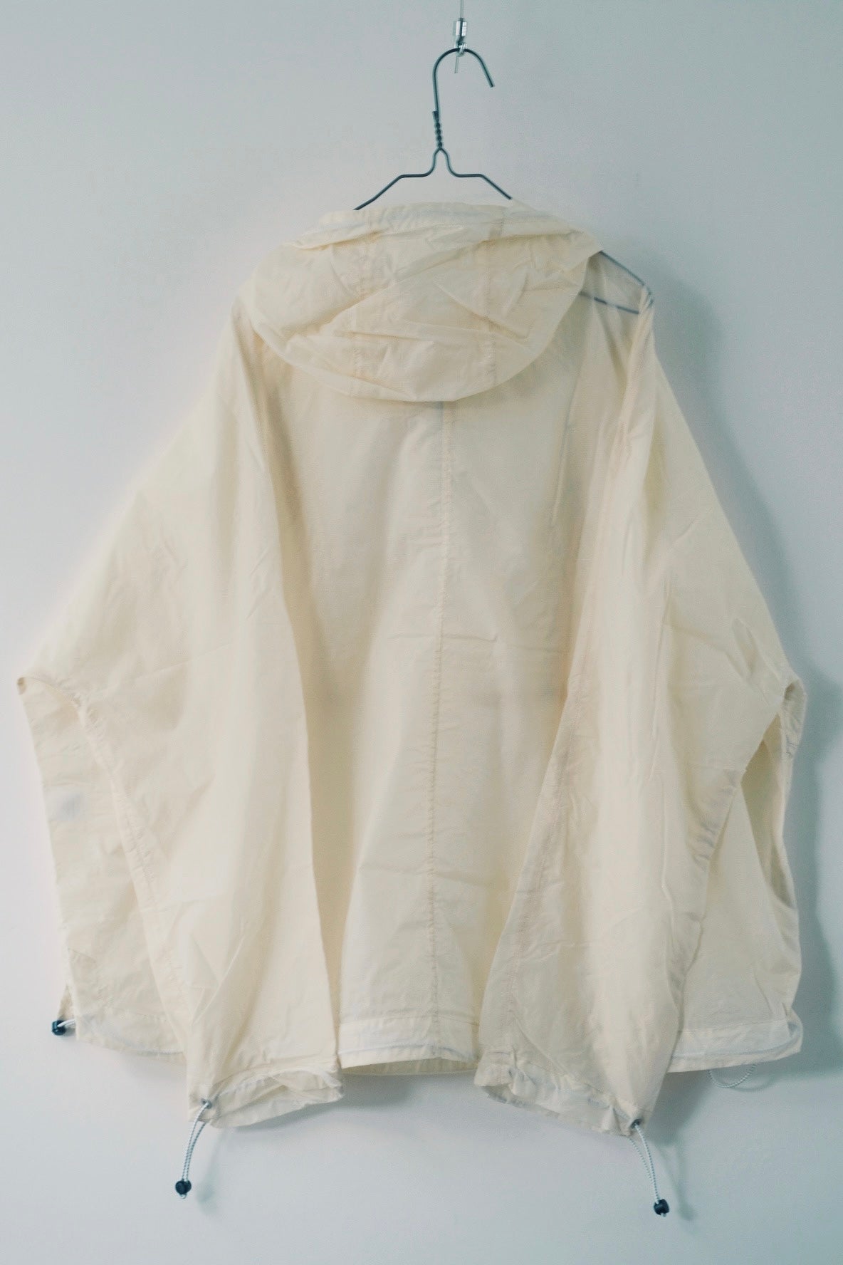 Draw cord nylon anorak hoodie