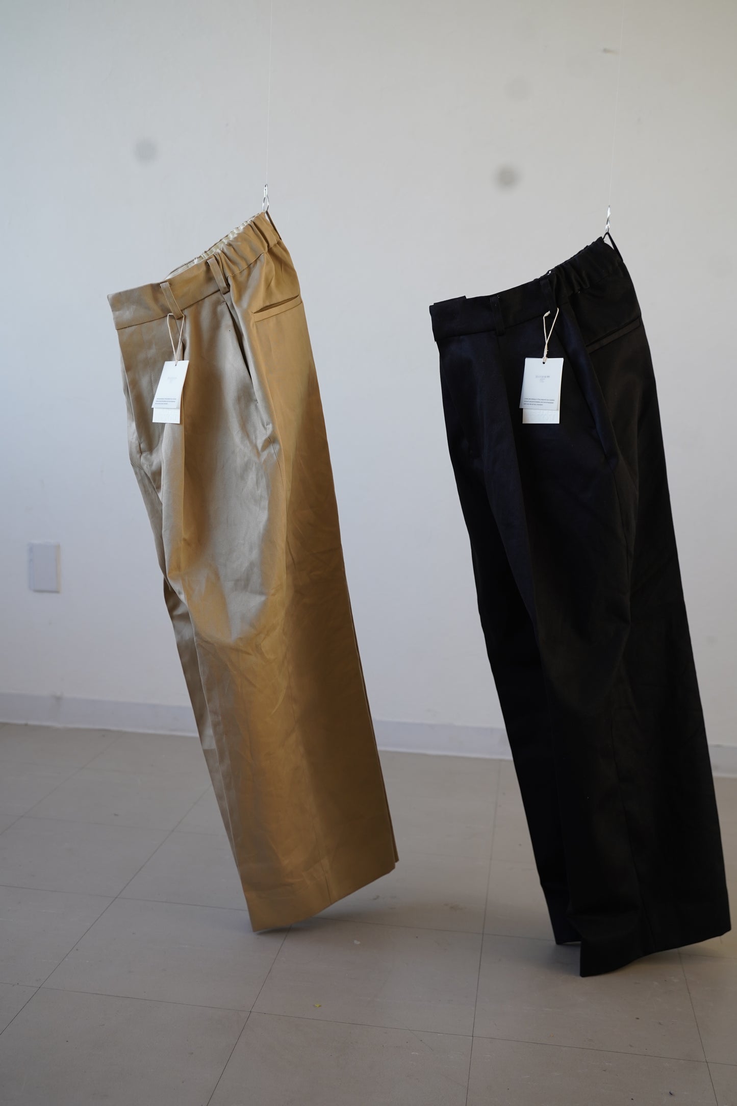 Chino one-tuck wide pants