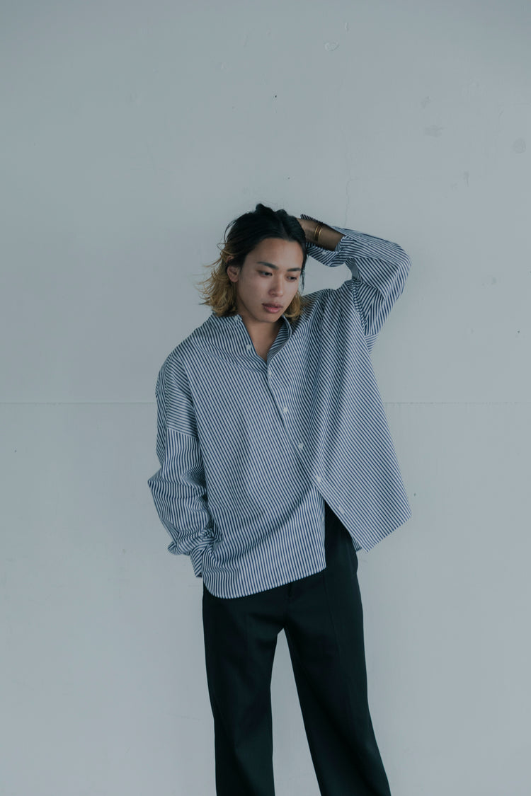 collarless shirt