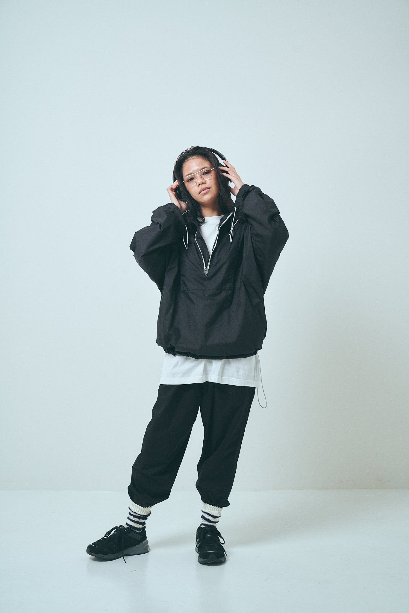 Draw cord nylon anorak  hoodie