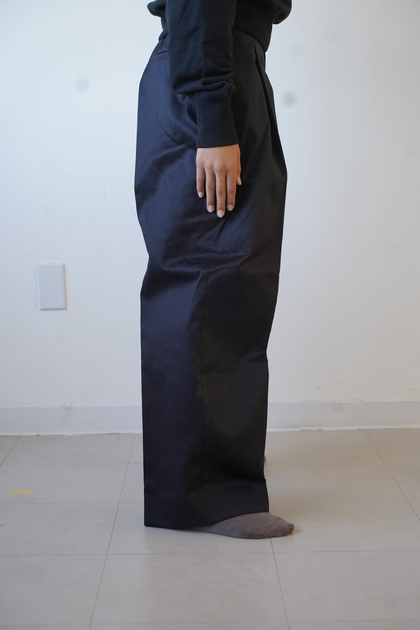Chino one-tuck wide pants