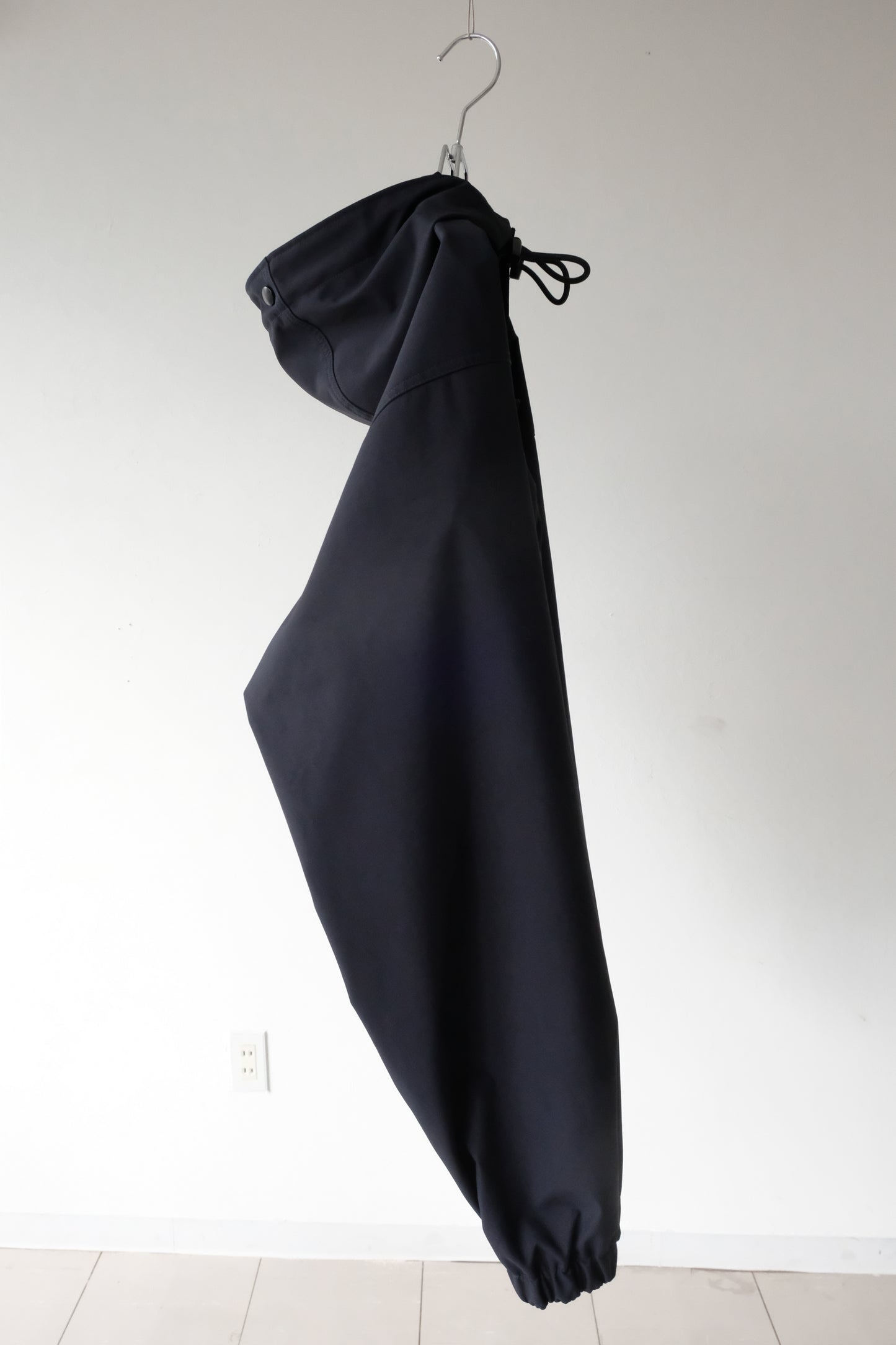 Cropped mountain parka