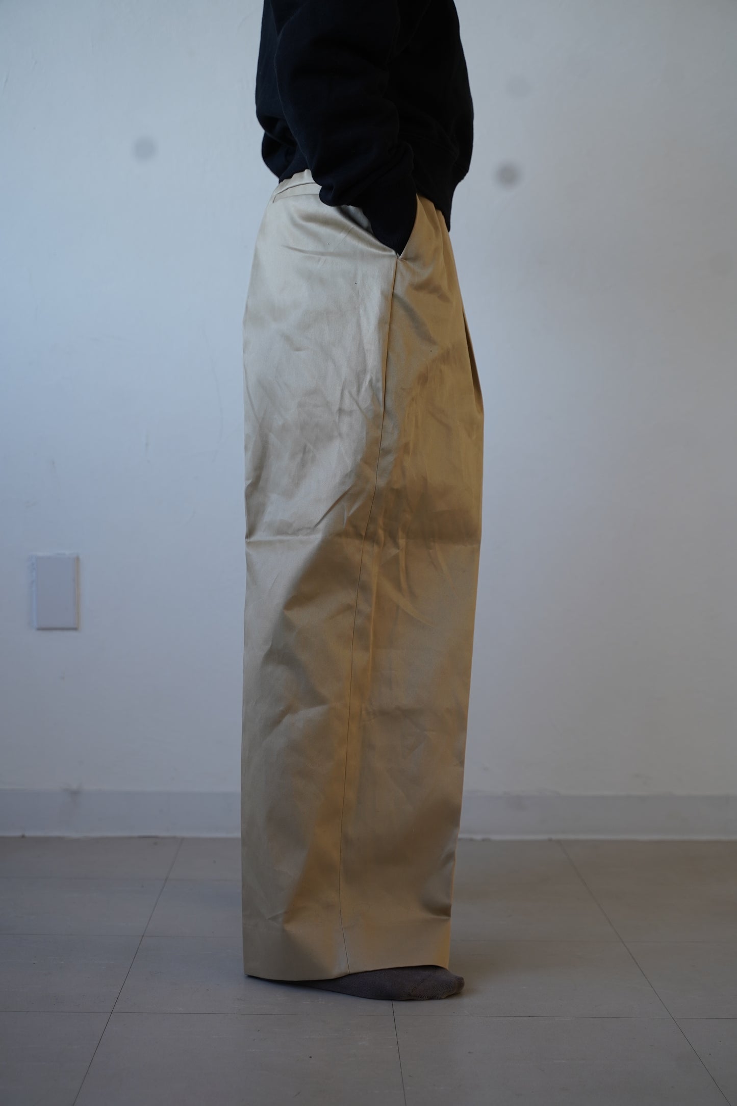 Chino one-tuck wide pants