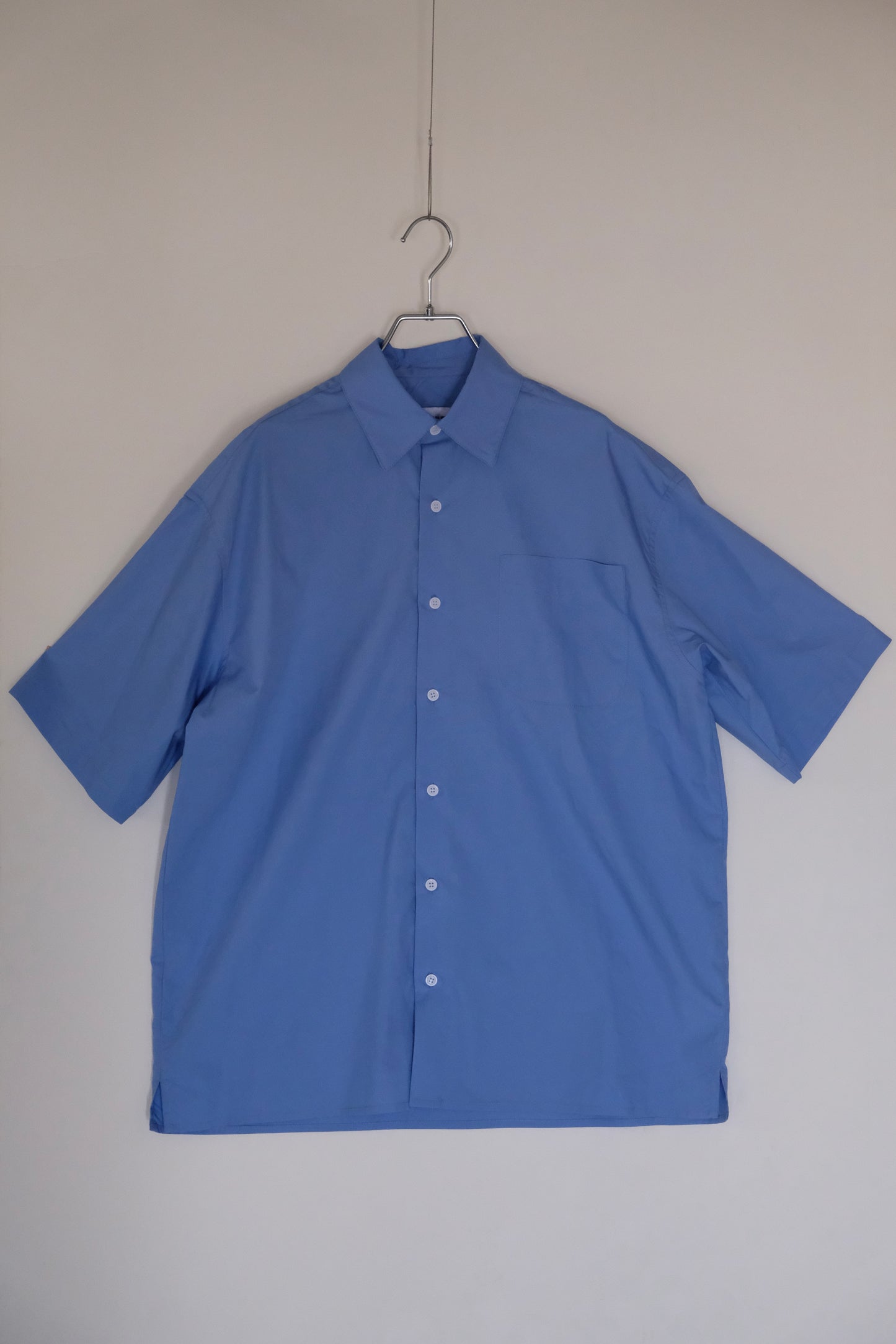 Bigcollar short sleeve shirt