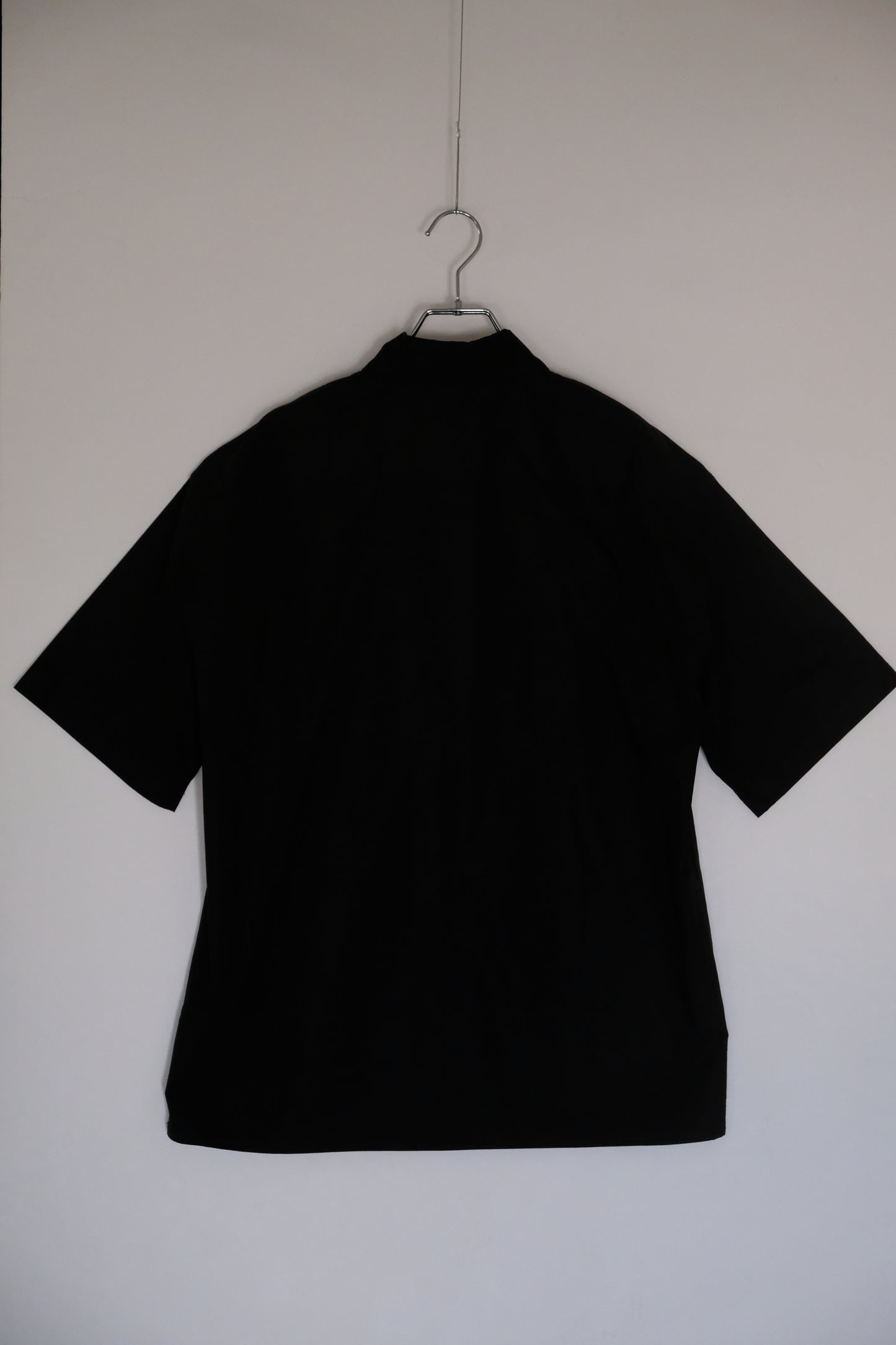 Bigcollar short sleeve shirt