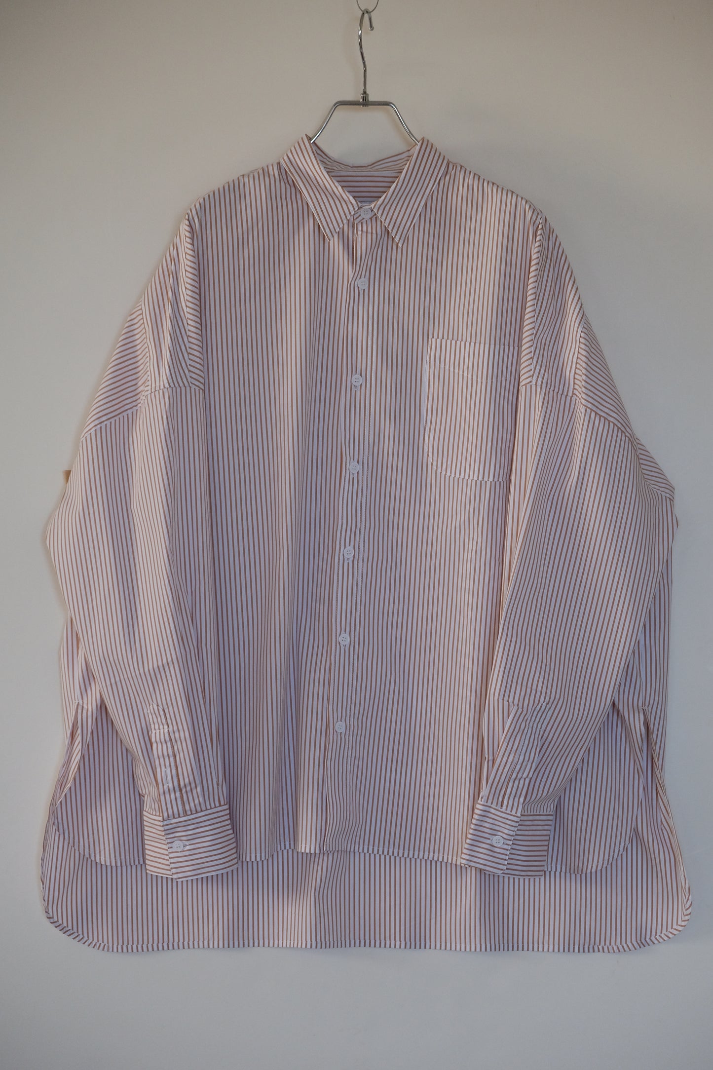 Box silhouette regularcollar shirt