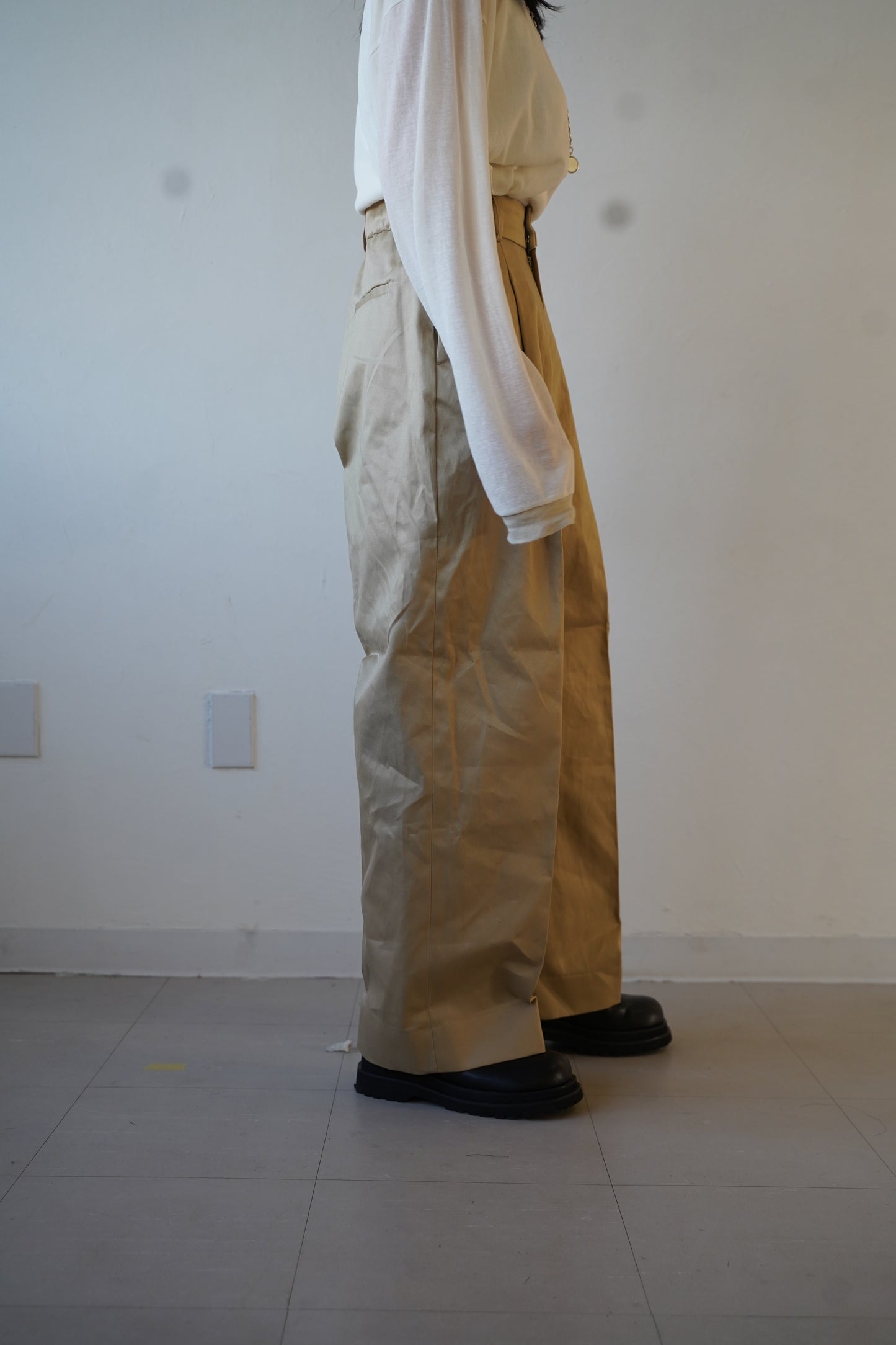 Chino one-tuck wide pants