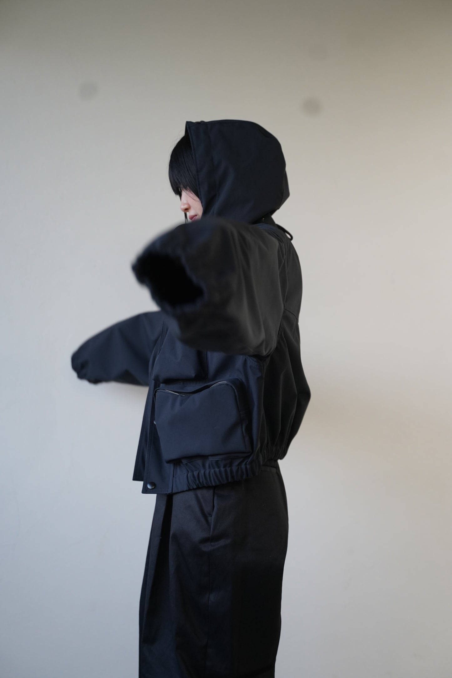 Cropped mountain parka