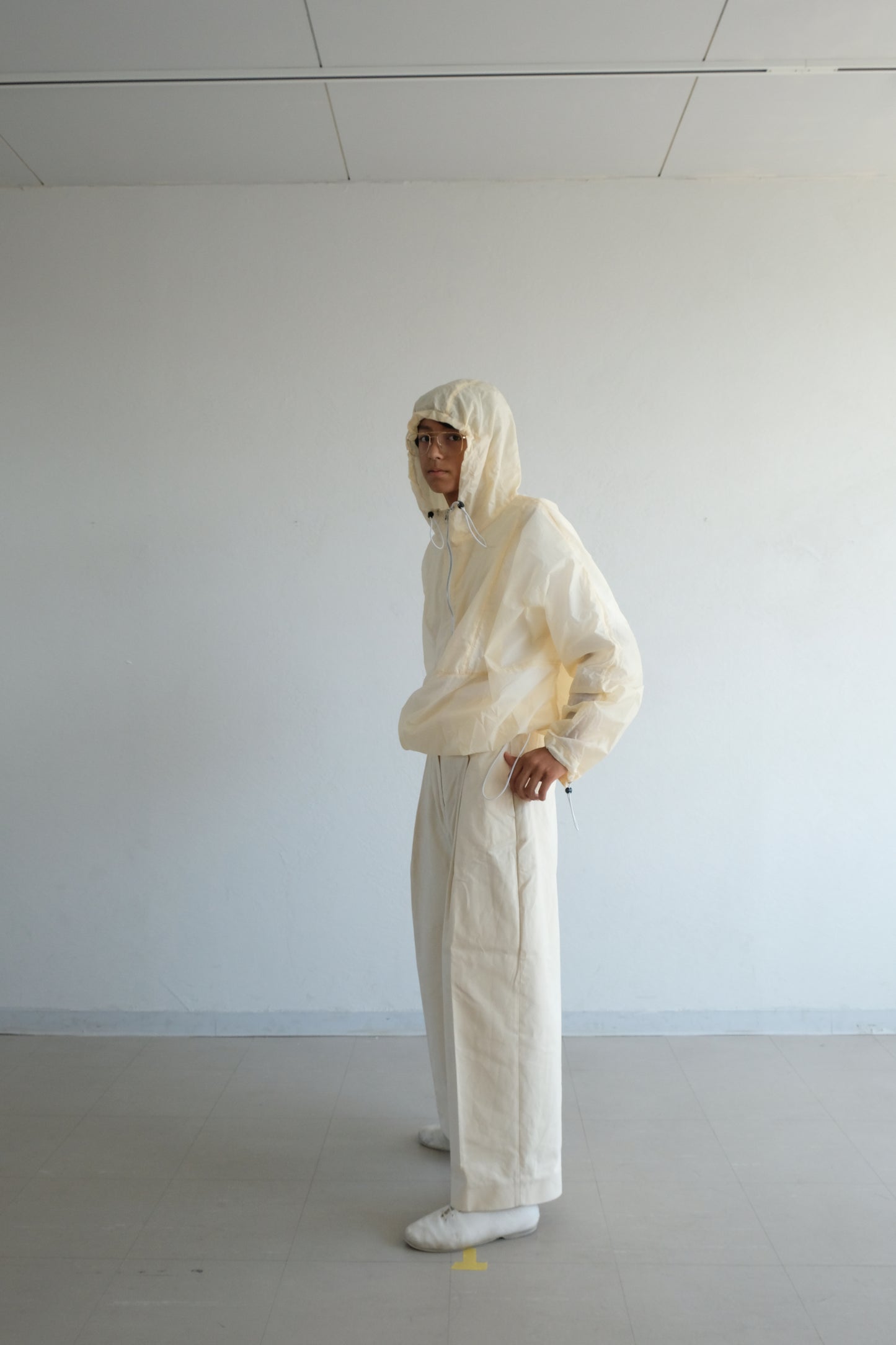 Draw cord nylon anorak  hoodie